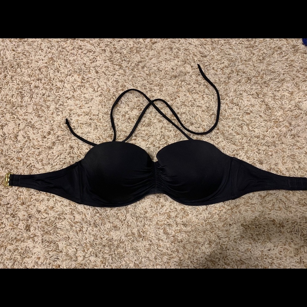 Victoria’s Secret bikini top